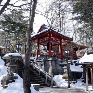 Kosen-ji (Kusatsu), vue sur la tour de la cloche du temple