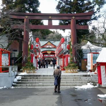Château de Sendai, porte Torii du sanctuaire Gokoku-jinja