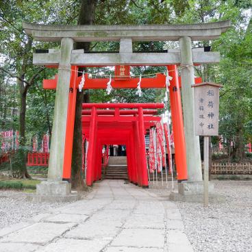 Hikawa-jinja (Saitama), petit sanctuaire Inari
