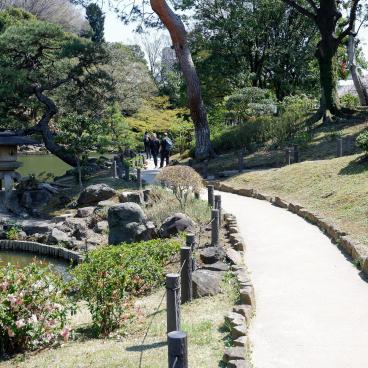 Jardin de Shin-Edogawa (Tokyo), sentier de promenade