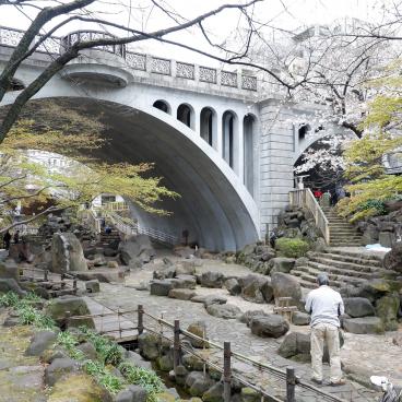 Oji (Tokyo), parc Otonashi Shinsui Koen