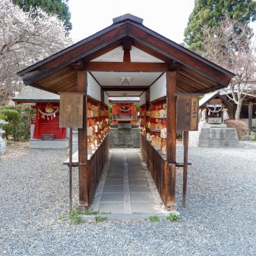 Morioka Hachiman-gu, pavillon pour les plaquettes votives Ema