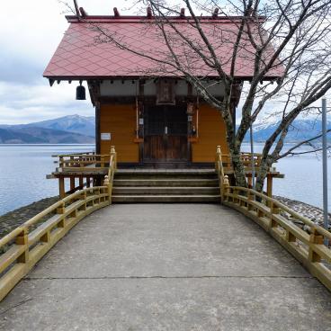 Lac Tazawa-ko (Akita), sanctuaire Kansagu (Ukiki-jinja) 2