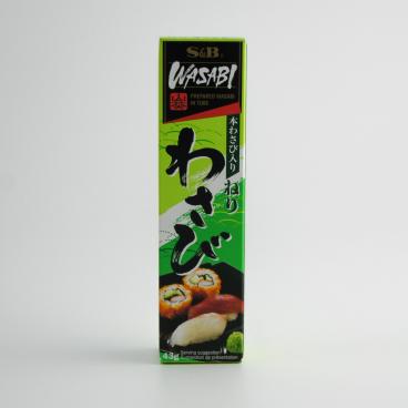 Pâte de Hon Wasabi S&B en tube en vente au rayon épicerie