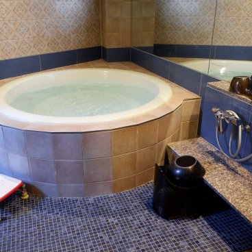 Hôtel Provence (Shima, Ise), bain privé Onsen