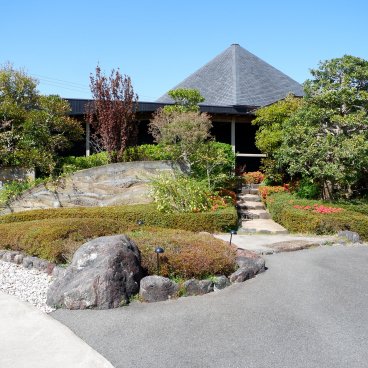 Basaratei (Shima, Ise), vue sur le bâtiment principal du ryokan