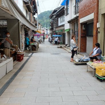 Karatsu (Saga, Kyushu), marché aux poissons matinal de Yobuko