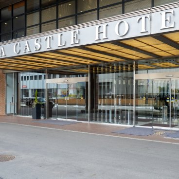 Akita Castle Hotel, entrée de l'hôtel