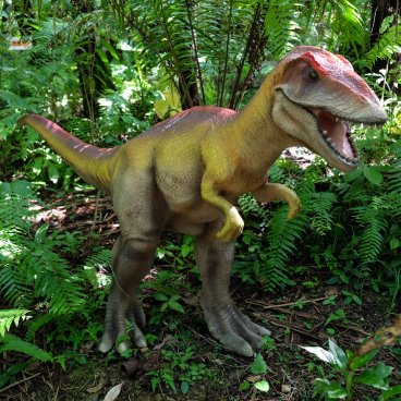 Dino Park (Nago, Okinawa), maquette de dinosaure dans la forêt de Yanbaru 3