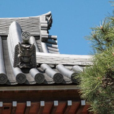 Engaku-ji (Kamakura), détail architectural sur le toit d'un pavillon du temple