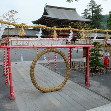 Yutoku Inari-jinja (Kashima, Saga), anneau pour le rituel de purification Chinowa Kuguri