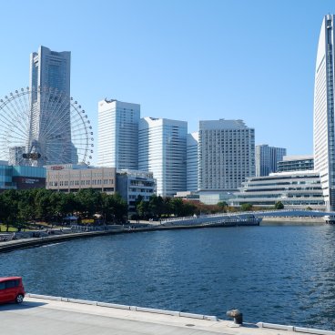 Minato Mirai 21 (Yokohama), vue sur la Skyline du quartier depuis le centre commercial Hammerhead