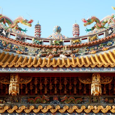 Chukagai (Chinatown de Yokohama), détails de la toiture du temple Kantei Byo (Kuan Ti Miao)