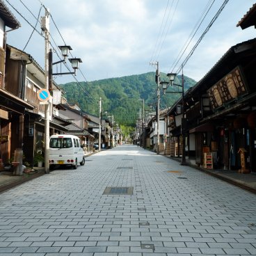 Inami (Nanto, Toyama), rue Yokamachi 2