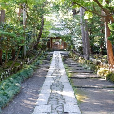 Randonnée Daibutsu (Kamakura), temple Jufuku-ji le long du sentier