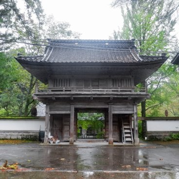 Oiwasan Nisseki-ji (Toyama), porte du temple