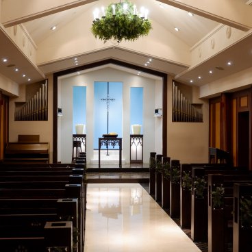 Happo-en (Tokyo), intérieur d'une église pour la célébration d'un mariage à l'occidentale