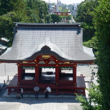 Kamakura, vue plongeante sur le sanctuaire Tsurugaoka Hachiman-gu