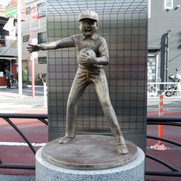 Pèlerinage Captain Tsubasa (Katsushika, Tokyo), statue de Genzo Wakabayashi