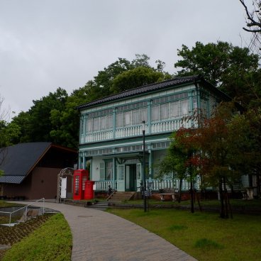 Shikoku Mura (Takamatsu), Vue extérieure du café Wasa House