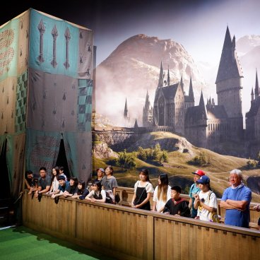 Warner Bros. Studio Tour Tokyo - The Making of Harry Potter, jeu d'acteur pendant un match de quidditch