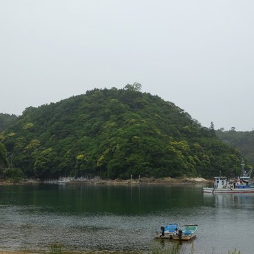 Yunotsu (Oda, Shimane), vue sur le port et les bateaux de pêche 2