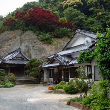 Yunotsu (Oda, Shimane), temple Sairaku-ji