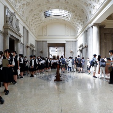 Bâtiment de la Diète nationale (Tokyo), visite guidée et sortie scolaire