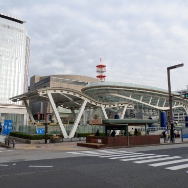 Hisaya Odori (Nagoya), centre commercial Oasis 21