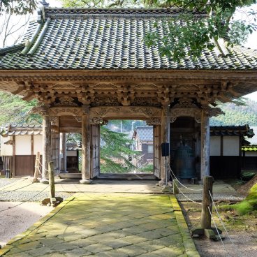 Daijo-ji (Kasumi, Hyogo), porte Sanmon du temple