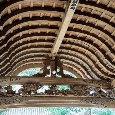 Daijo-ji (Kasumi, Hyogo), architecture en bois brut des pavillons du temple