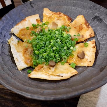 Tamachi Bukeyashiki Hotel (Kakunodate), pizza Domanin, spécialité du restaurant Mominoki-tei