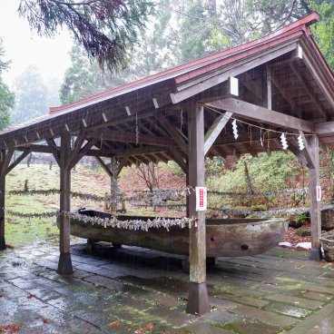 Péninsule d’Oga (Akita), pavillon du sanctuaire Shinzan-jinja 