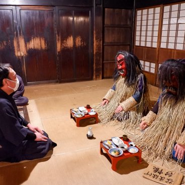 Péninsule d’Oga (Akita), représentation de Namahage au Musée folklorique d'Oga Shinzan