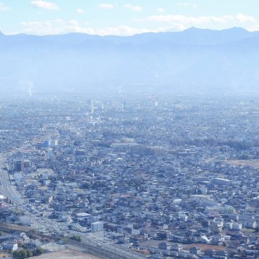 Tour en hélicoptère du Mont Fuji, vue aérienne sur les villes et les montagnes de la préfecture de Yamanashi
