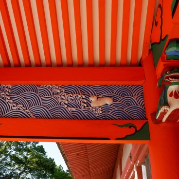 Dogo Onsen (Matsuyama), Détail de la décoration au sanctuaire Isaniwa-jinja