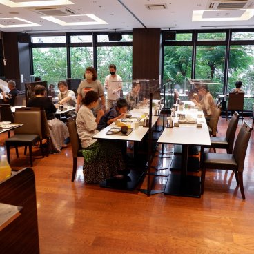 APA Hotel Hiroshima-Ekimae Ohashi, salle de restauration pendant le petit-déjeuner