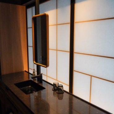 The Royal Park Hotel Iconic Nagoya, lavabo de la chambre Premium Twin