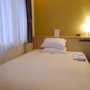 Kurashiki Ivy Square (Okayama), lit de la chambre Standard Single Room