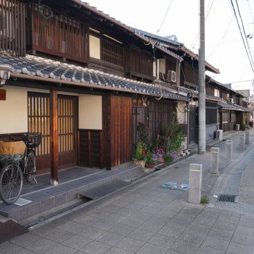 Shike-michi (Nagoya), rue bordée d'anciennes maisons de ville et entrepôts 2
