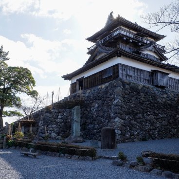 Château de Maruoka (Fukui), Vue d'ensemble du donjon de bois 3