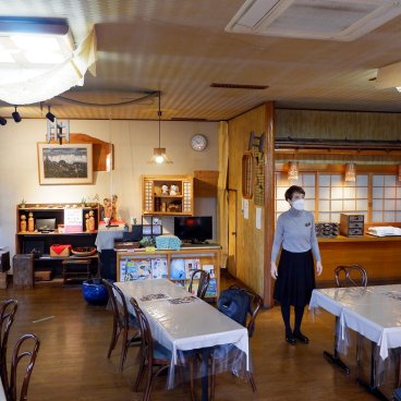 Inaho (Kakunodate), Salle du restaurant de Tsukemono d’Akita 2