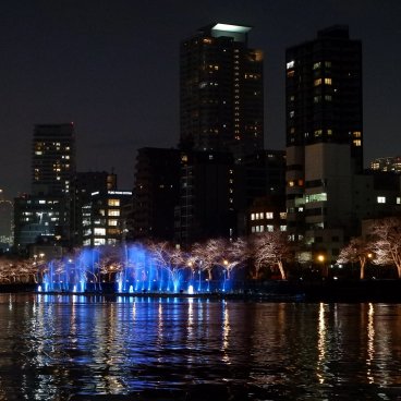 Osaka River Fantasy, spectacle de fontaines Water and Light Fountain Show sur la rivière Okawa 2
