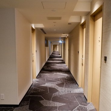 The Royal Park Hotel Kyoto Umekoji, couloir d'accès aux chambres de l'hôtel