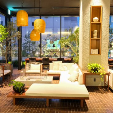 The Royal Park Canvas Fukuoka Nakasu (Kyushu), Lounge végétalisé de l'hôtel