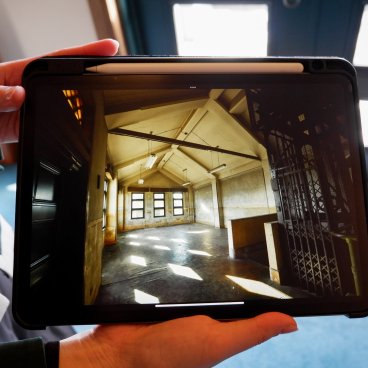 Hôtel Marufukuro (Kyoto), Vue de l'entrepôt avant rénovations lors de la visite guidée de l'hôtel