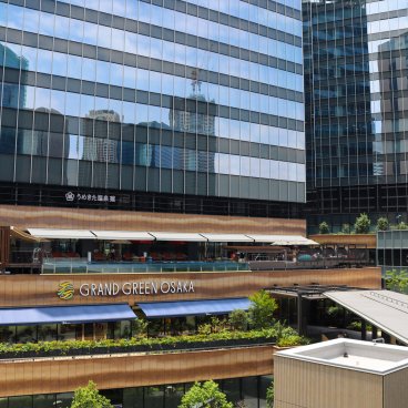 Grand Green Osaka (Umeda), vue sur les bâtiments sud du complexe avec l'hôtel Hankyu Gran Respire Osaka 2