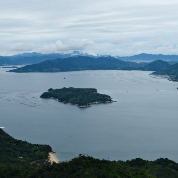 Mont Misen (Miyajima), Vue sur la Mer Intérieure de Seto depuis l'observatoire Shishi-Iwa