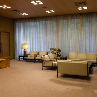 Iwaso (Miyajima), Espace d'attente à la réception du ryokan