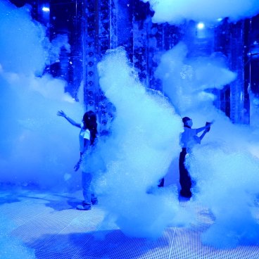 teamLab Biovortex Kyoto, Massless Amorphous Sculpture